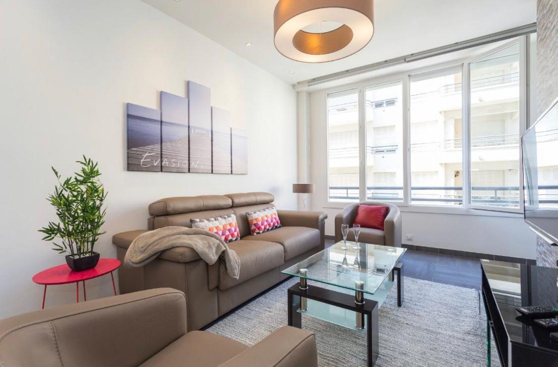 Royal Apartment Near The Beaches Nisa Exterior foto